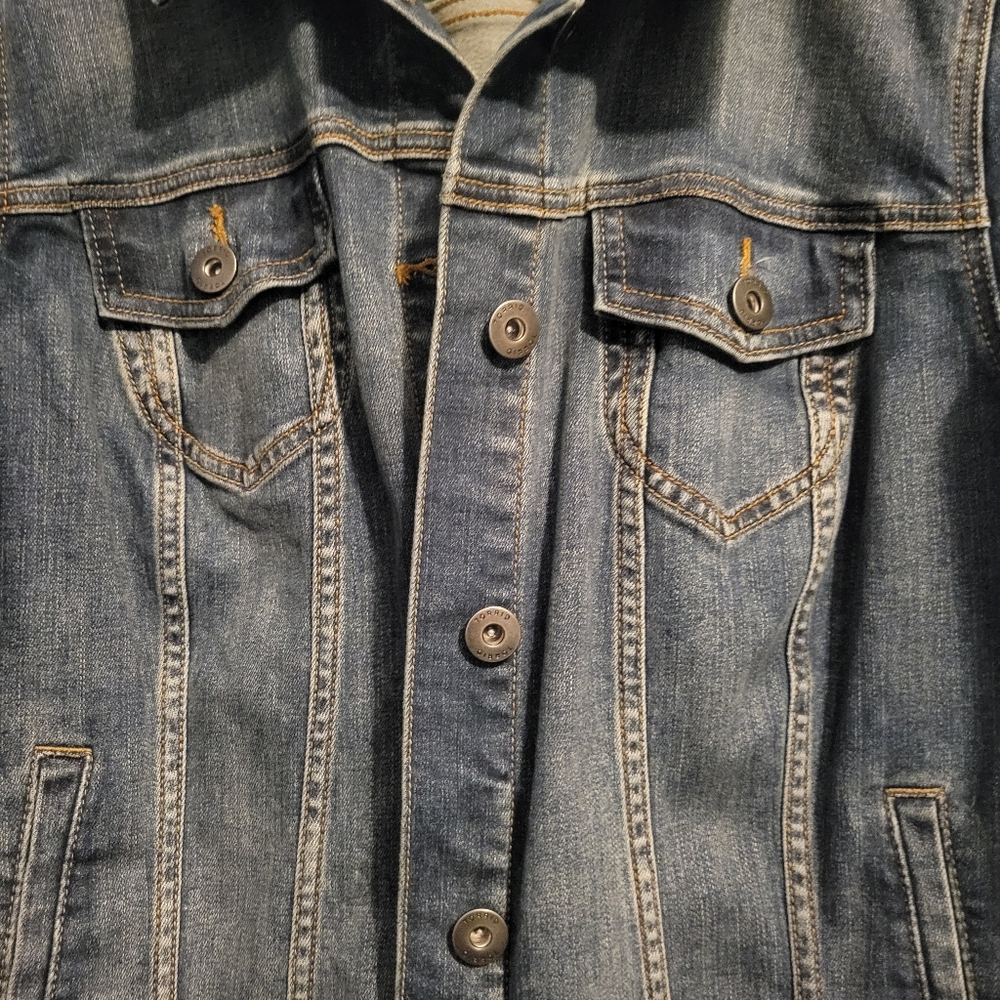 Long sleeve jean jacket plus size 1